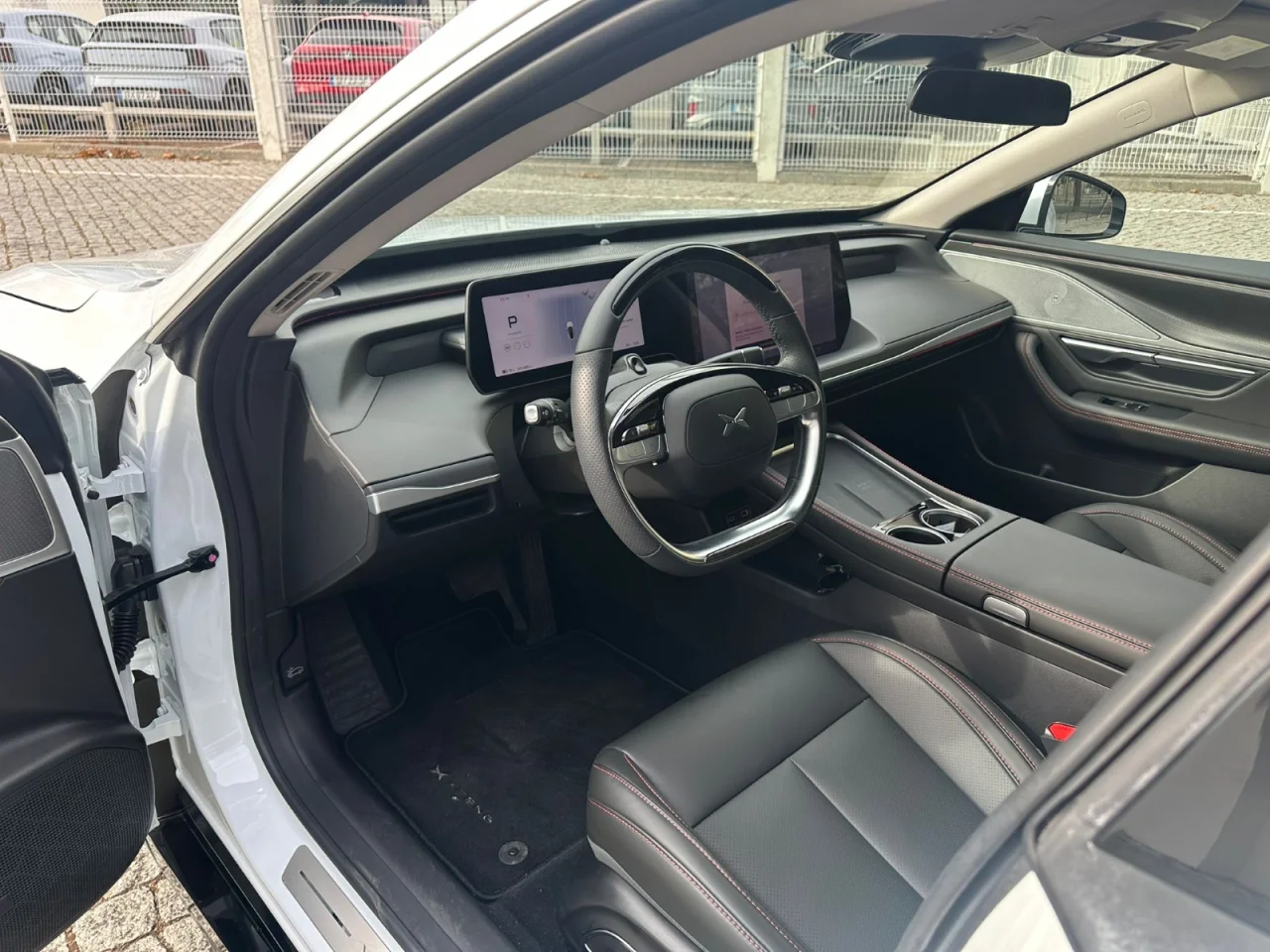 Xpeng P7 Long Range RWD 1