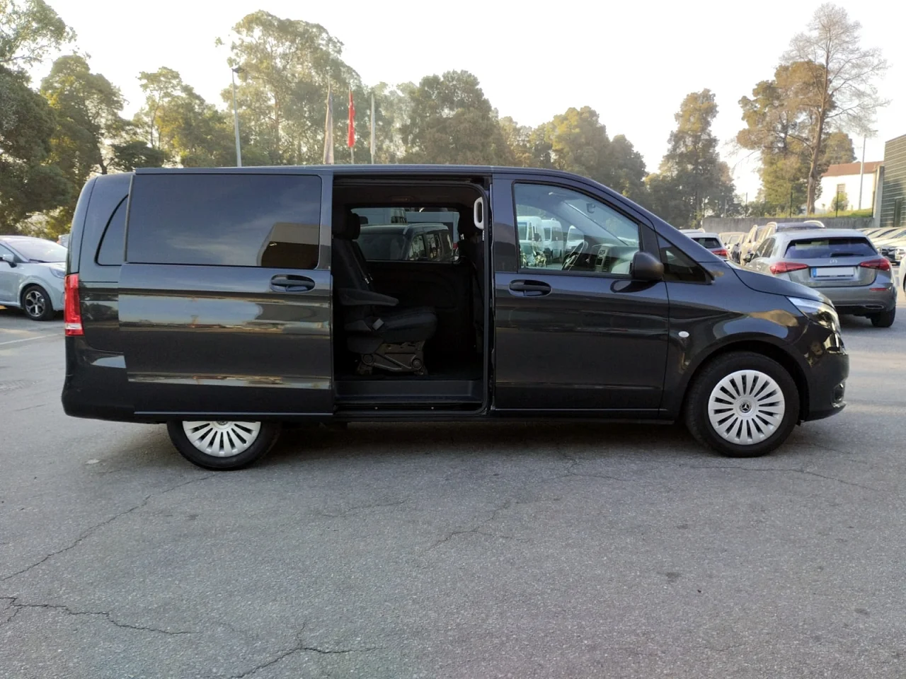 Mercedes Vito 116 CDI Tourer Pro 9 Lugares 14