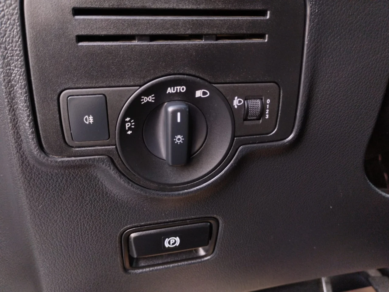 Mercedes Vito 116 / 32 CDI 6