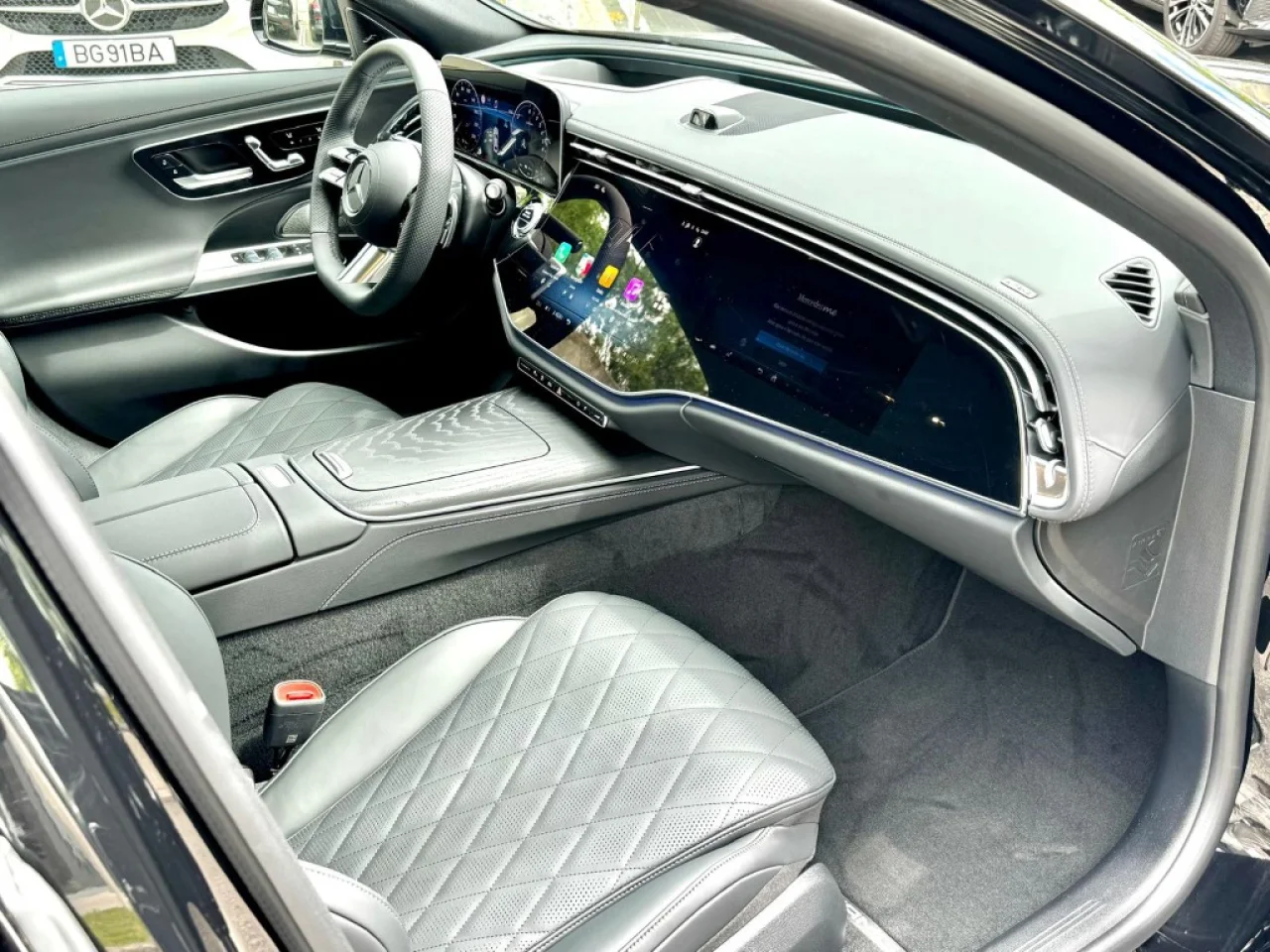 Mercedes Classe E 300e AMG Limousine 2
