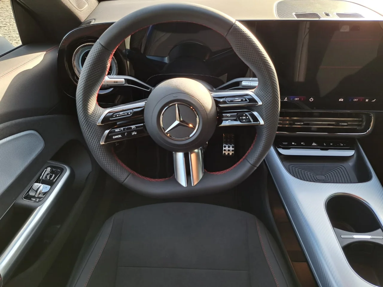 Mercedes Classe CLA 250 + AMG Advanced Plus 2