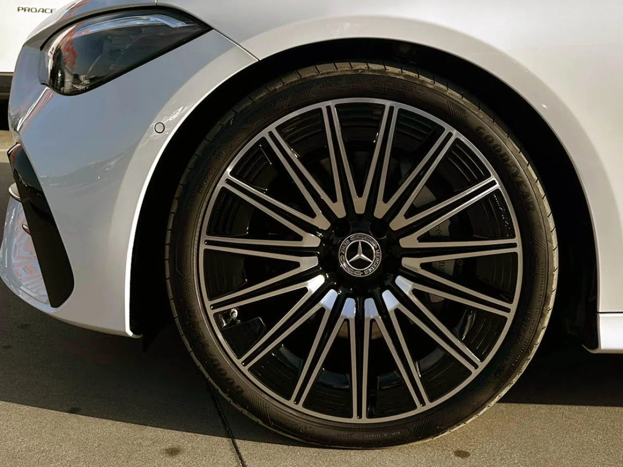 Mercedes CLE 220d Coupe AMG Advanced Plus 5