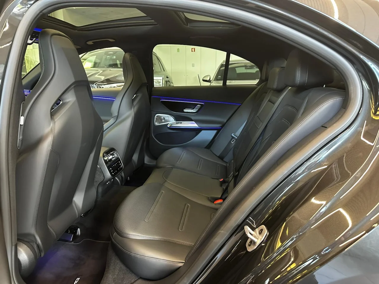 Mercedes Classe E 53 AMG Hybrid 4MATIC+ 3