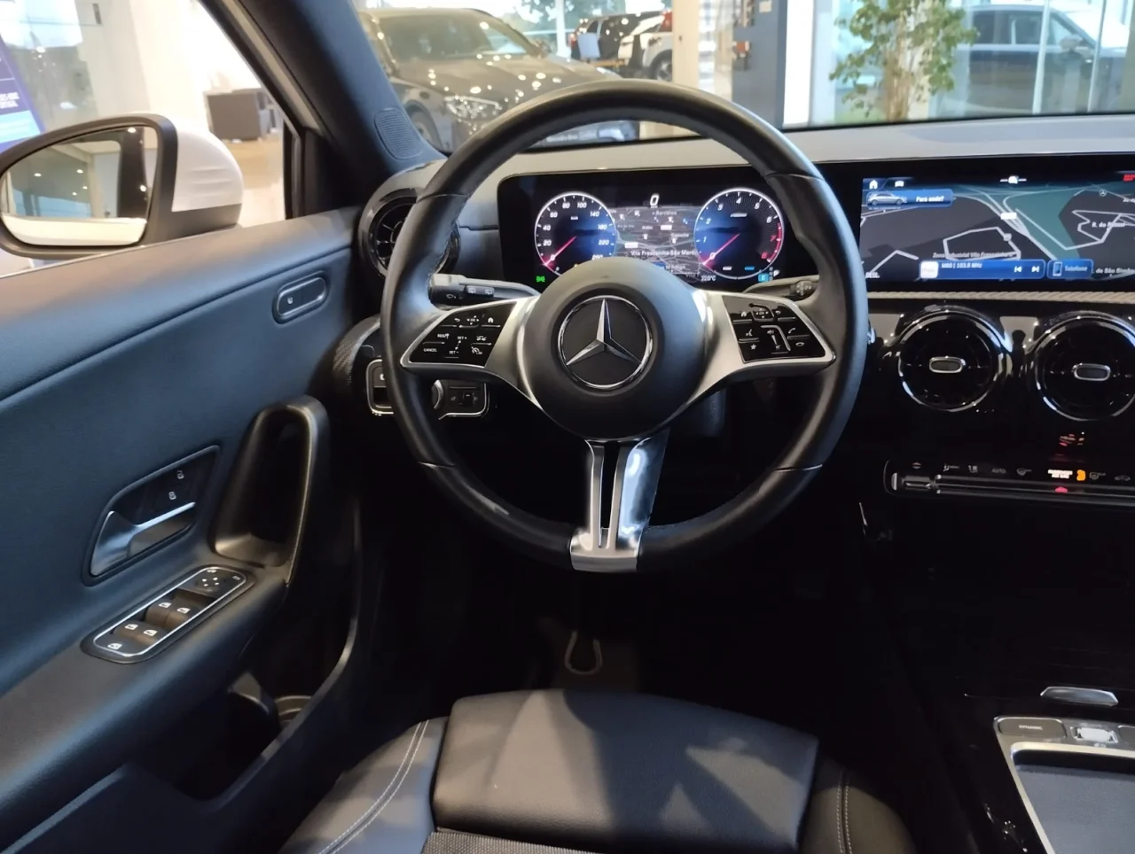 Mercedes Classe A 200 Advanced 4