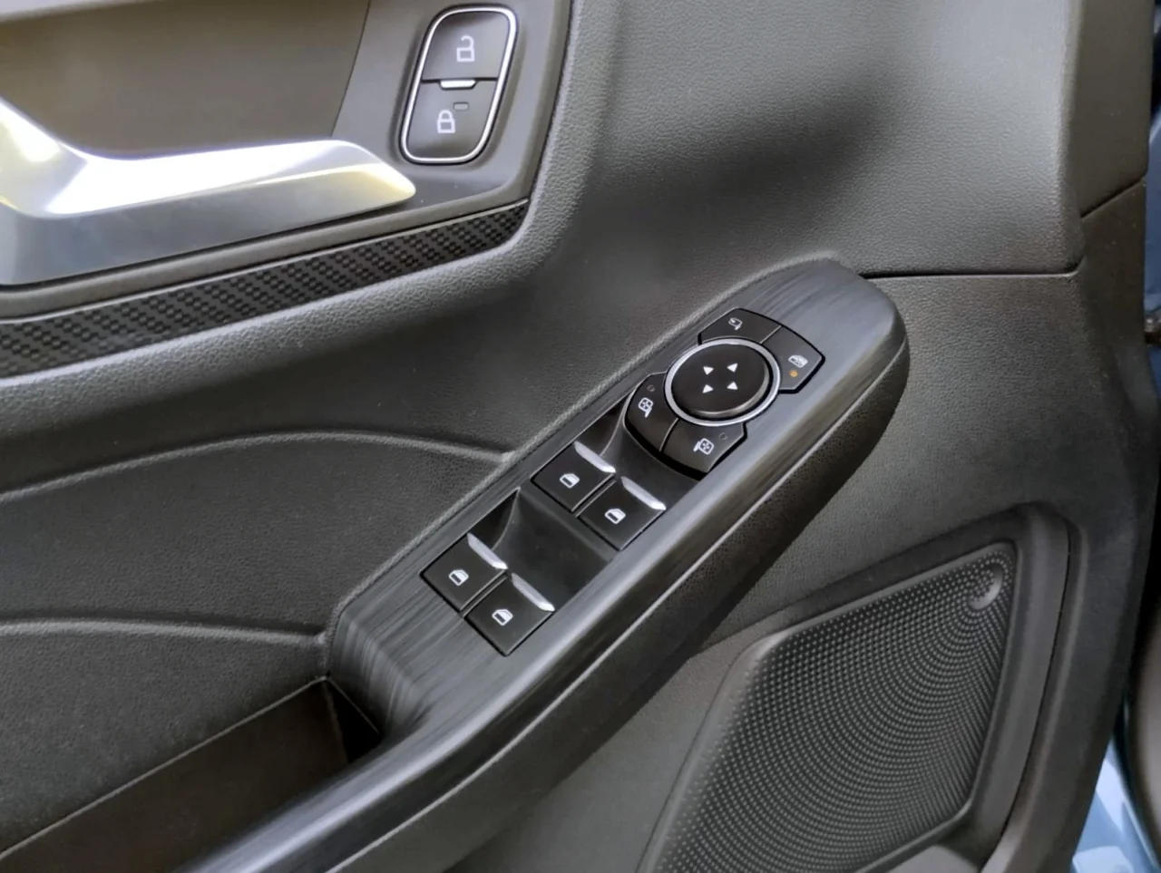 Ford Kuga 1.5 EcoBlue ST Line 120 cv 13