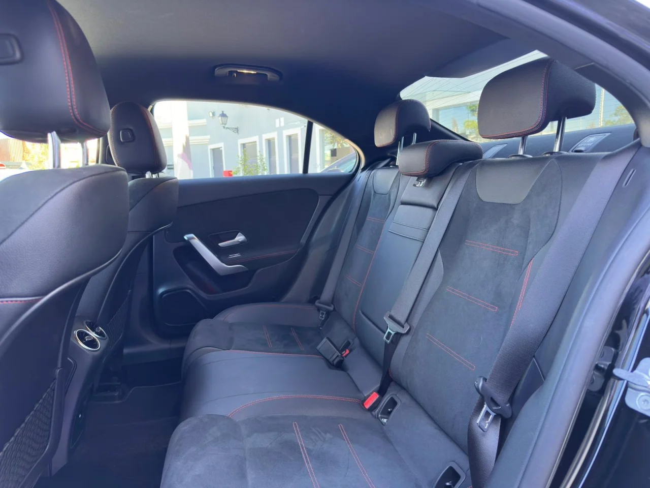 Mercedes Classe A 200 AMG Advanced Plus Limousine 2