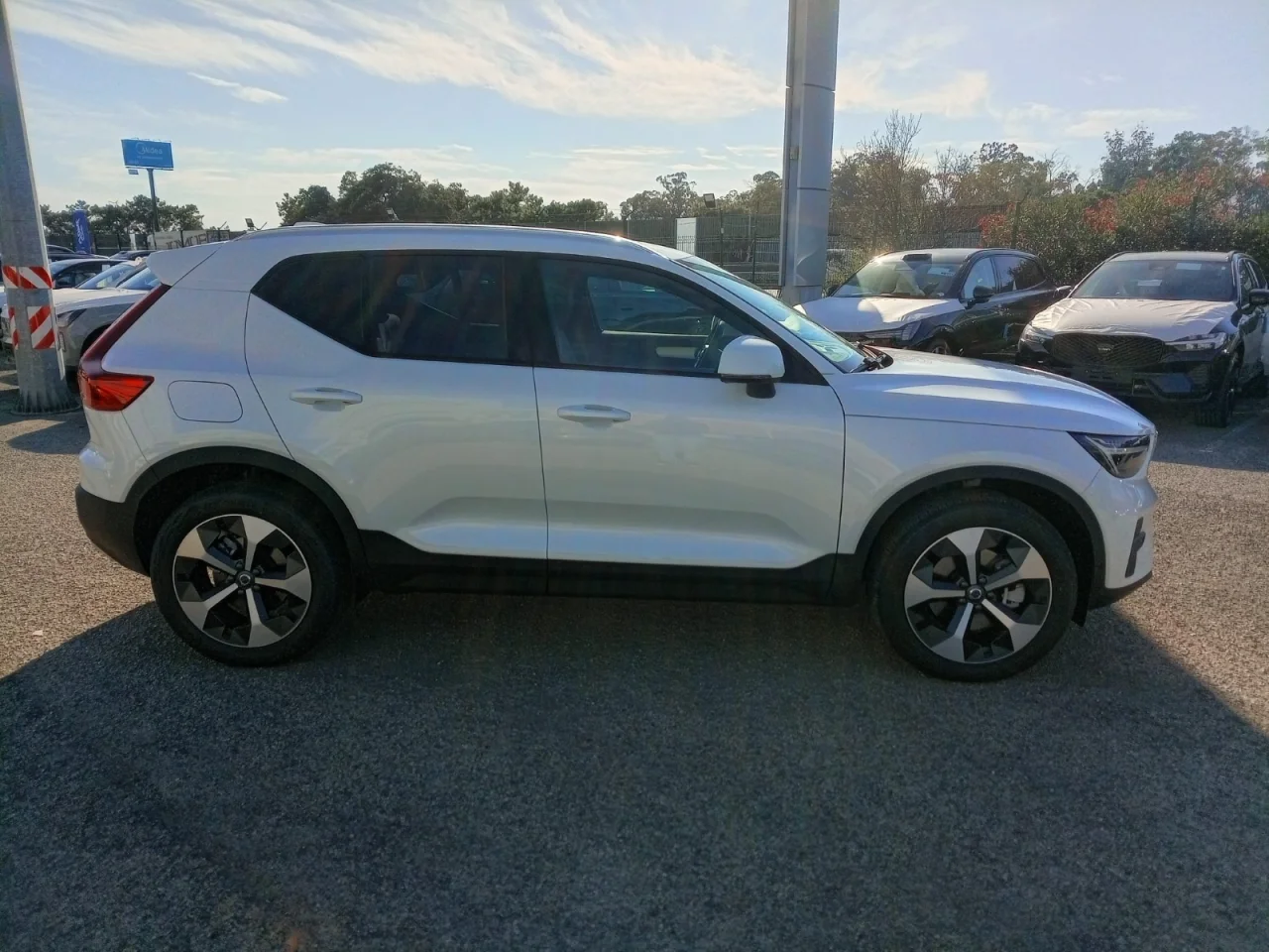 Volvo XC40 B3 Core Auto 9
