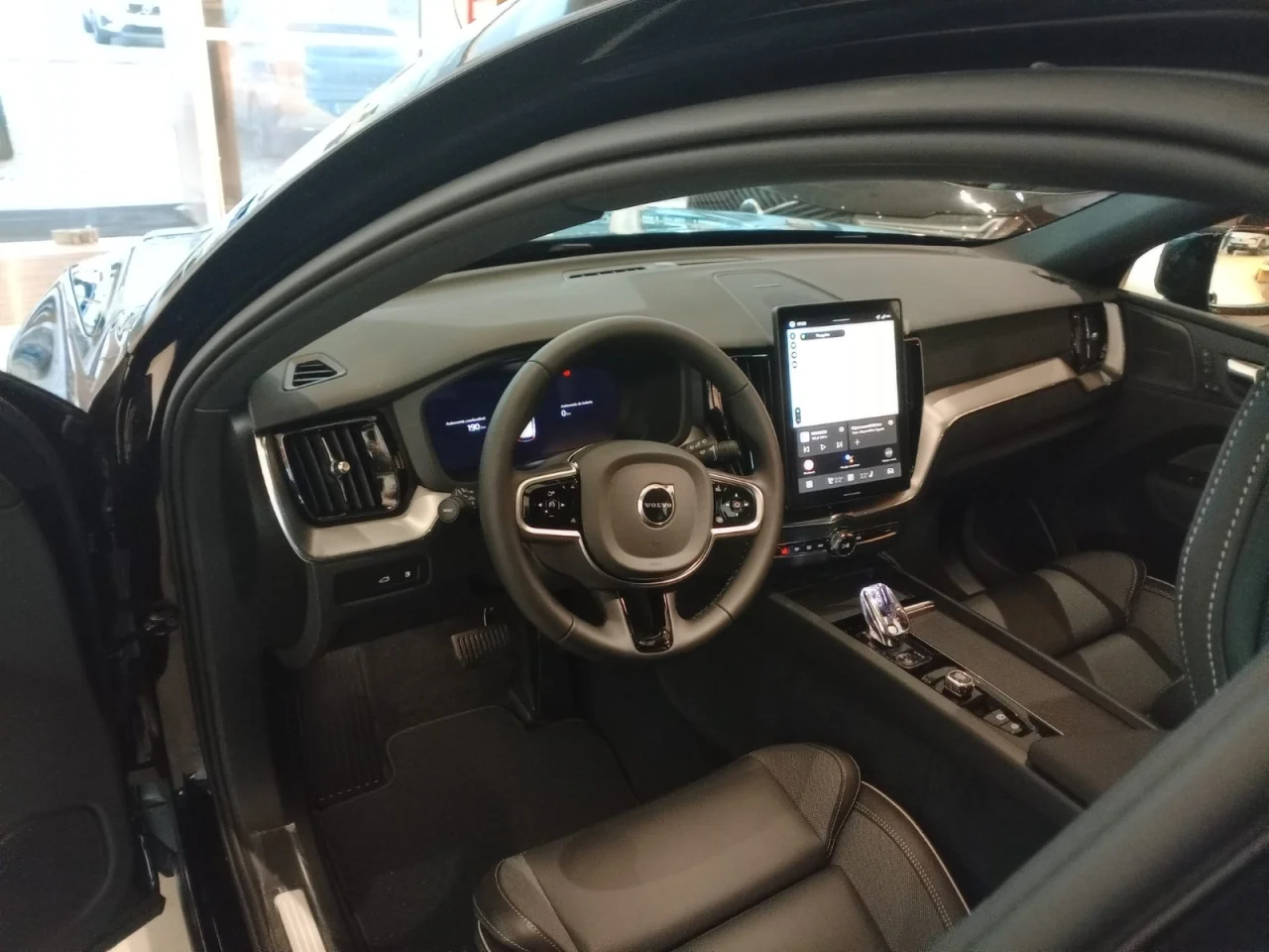 Volvo XC60 T6 Black Edition 1