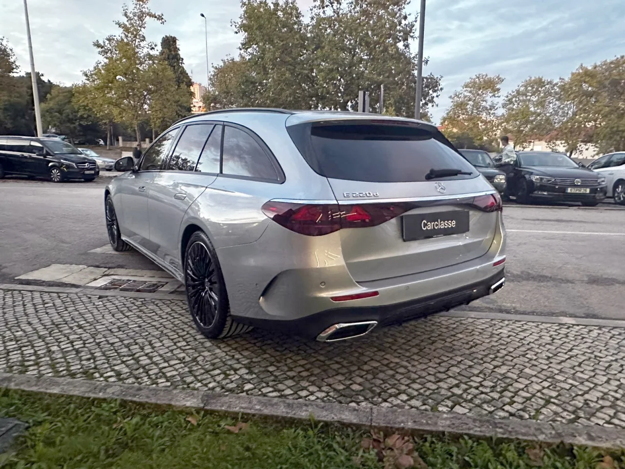 Mercedes Classe E 220d Station AMG Premium 8