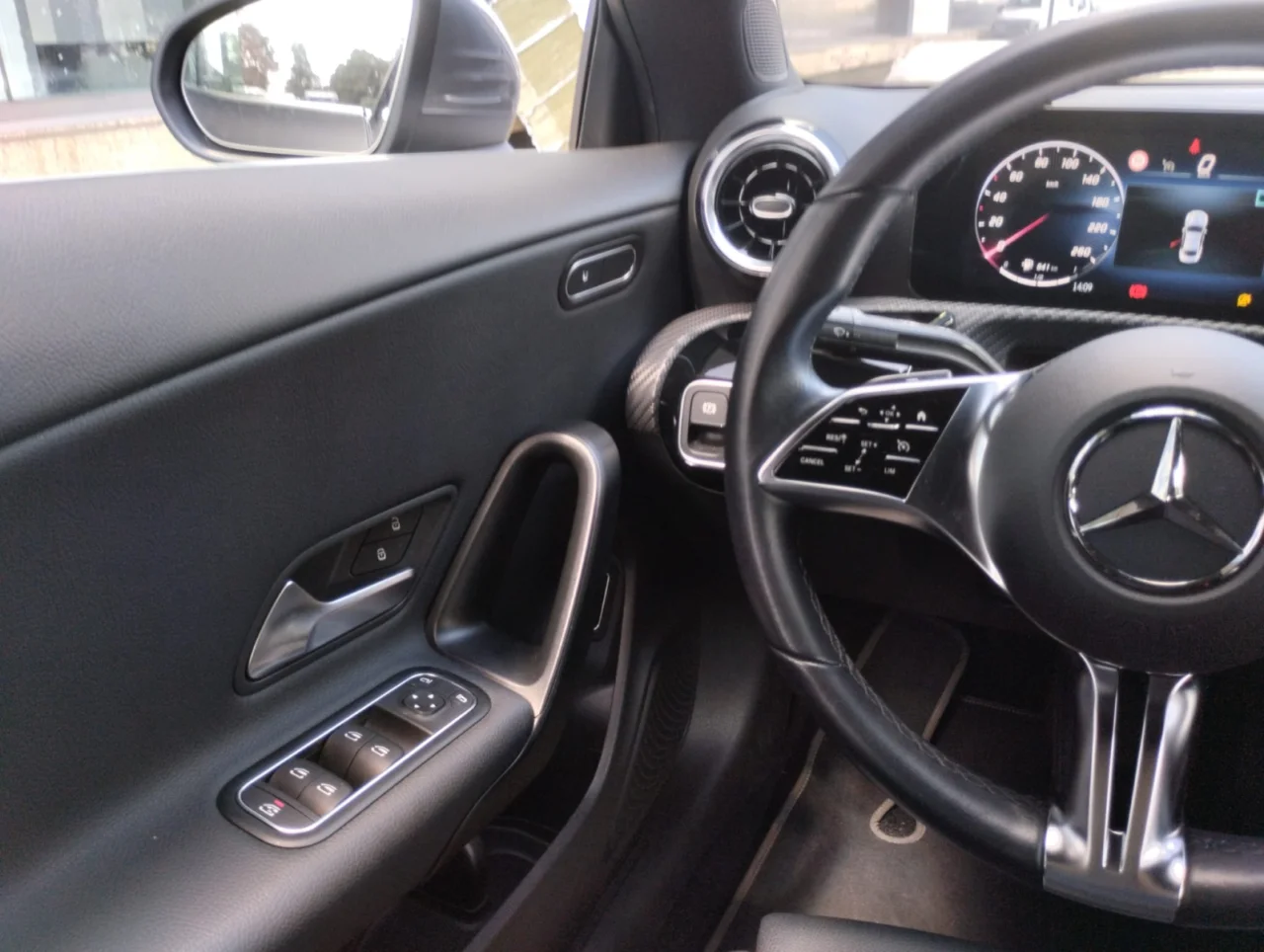 Mercedes Classe CLA 180d Coupé 4