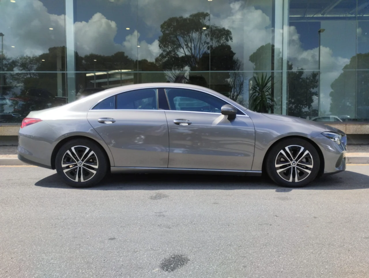 Mercedes Classe CLA 180d Coupé 9