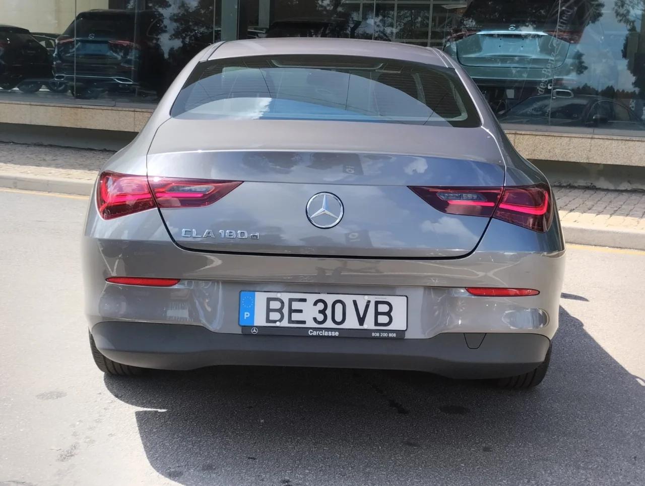 Mercedes Classe CLA 180d Coupé 12