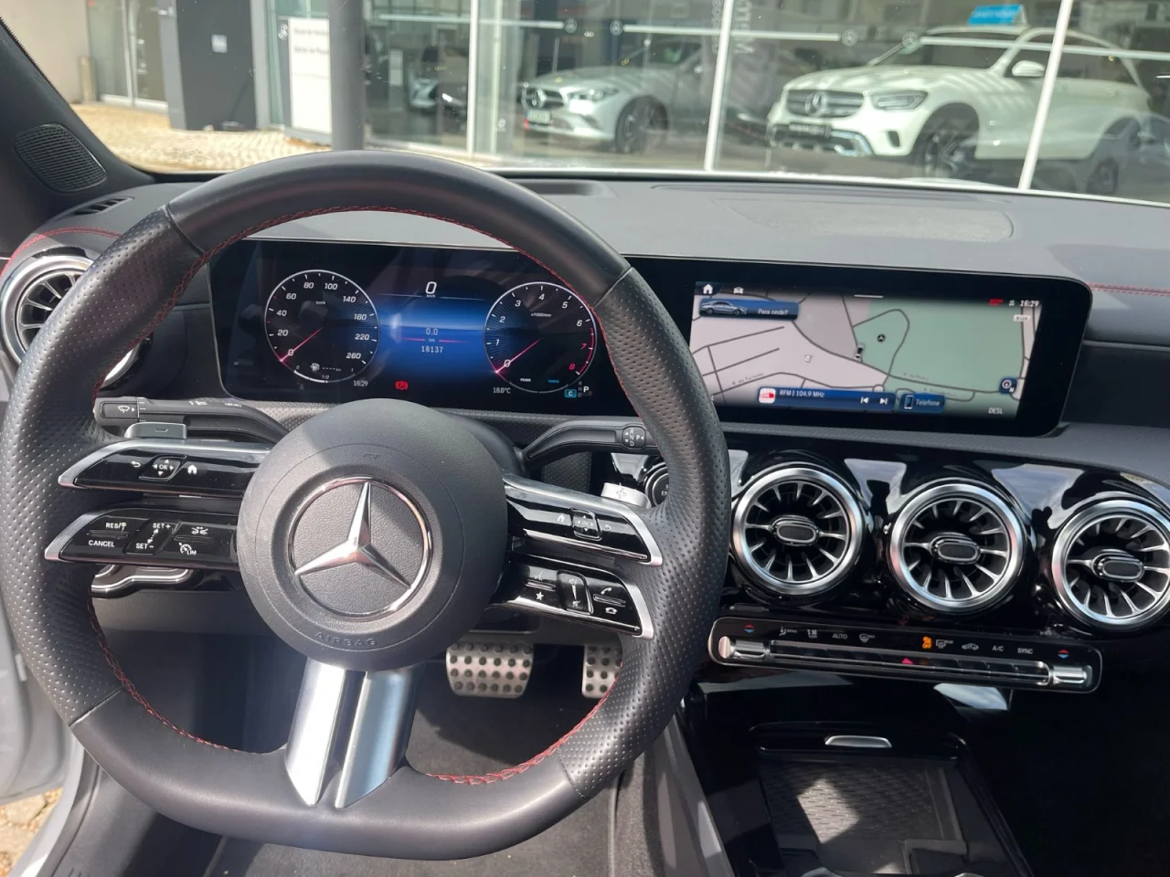 Mercedes Classe CLA 200 AMG Premium Plus Coupé 2