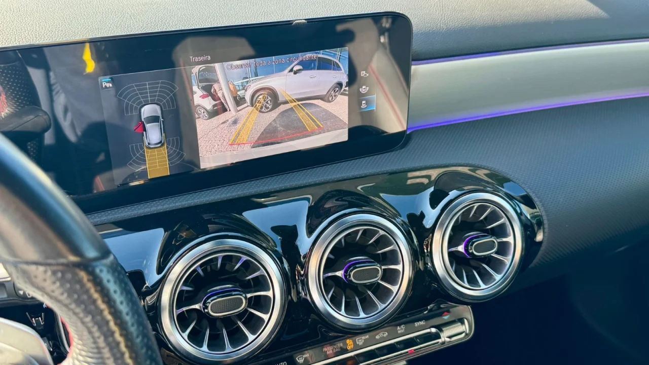 Mercedes Classe A 180d AMG 3