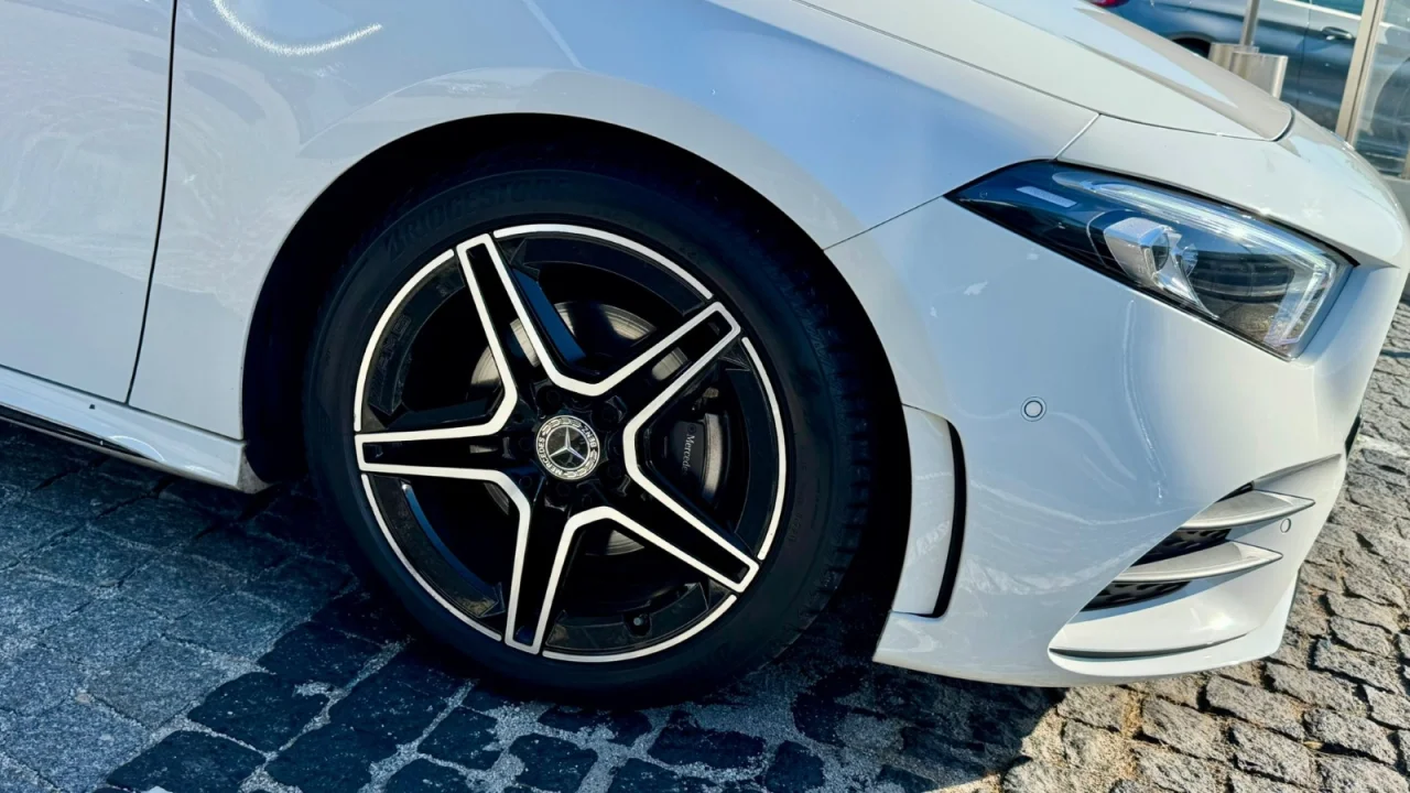 Mercedes Classe A 180d AMG 6