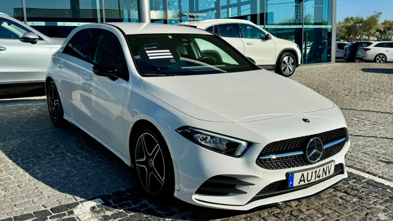 Mercedes Classe A 180d AMG 9