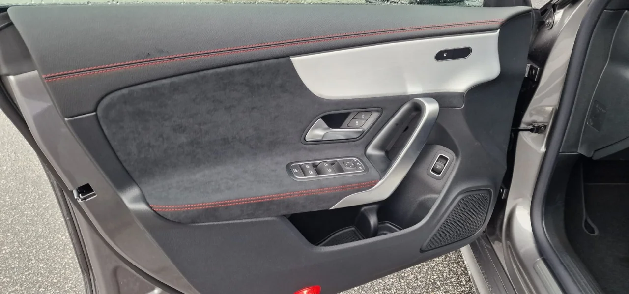 Mercedes Classe CLA 180d Shooting AMG Advanced Plus 3