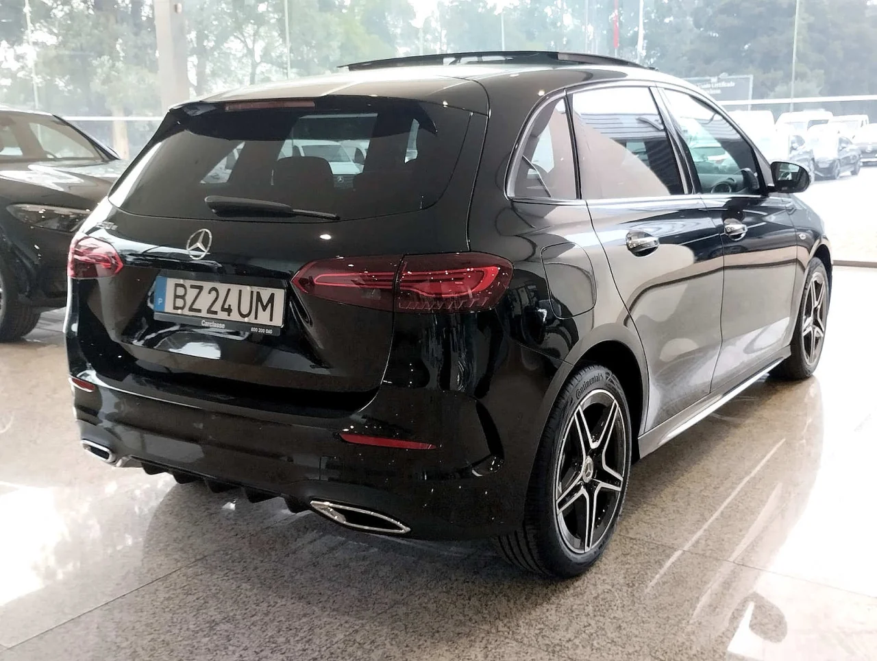 Mercedes Classe B 250e AMG 12