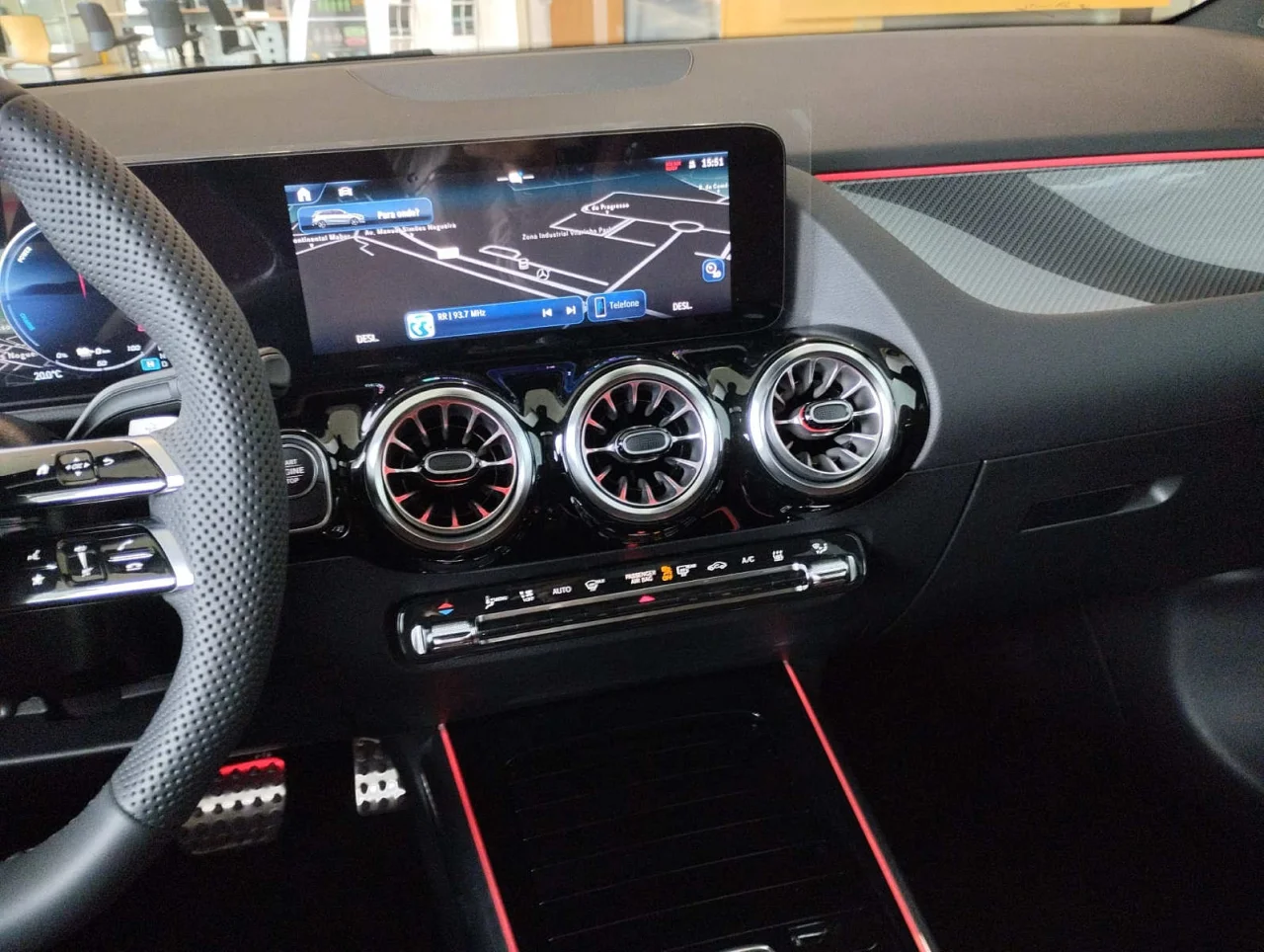 Mercedes Classe B 250e AMG 8