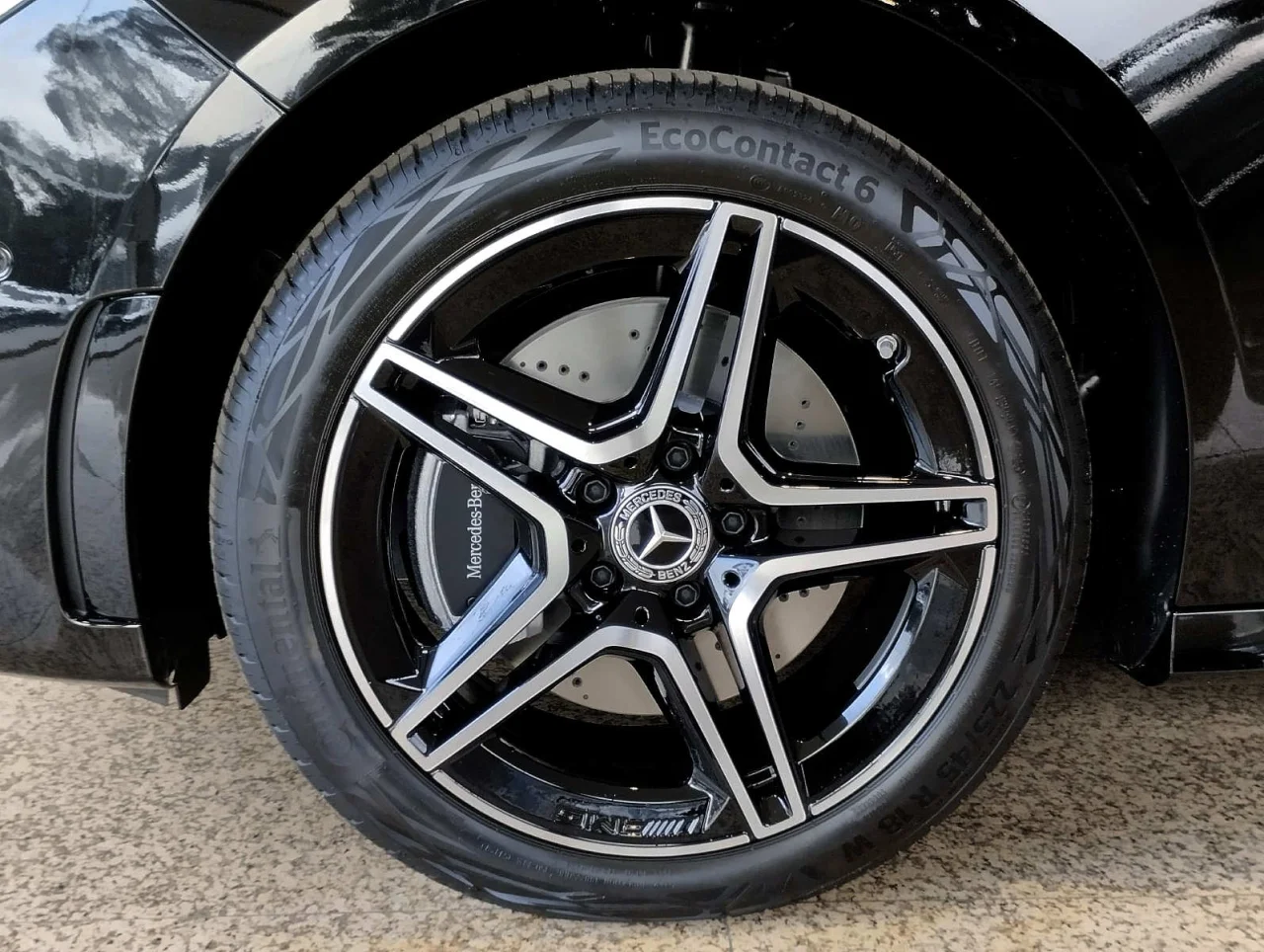 Mercedes Classe B 250e AMG 10