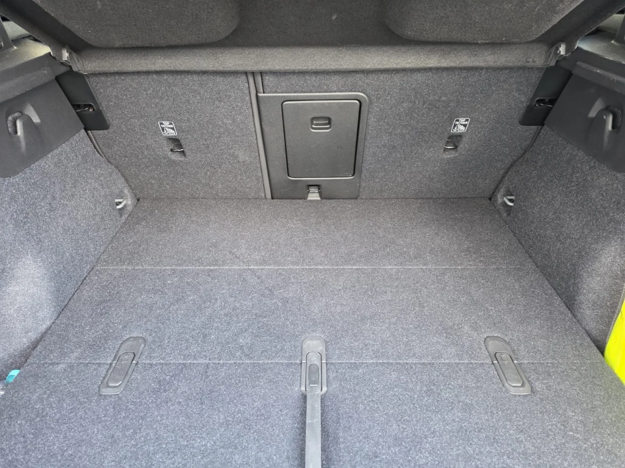 Volvo EC40 Black Edition Extended Range 7