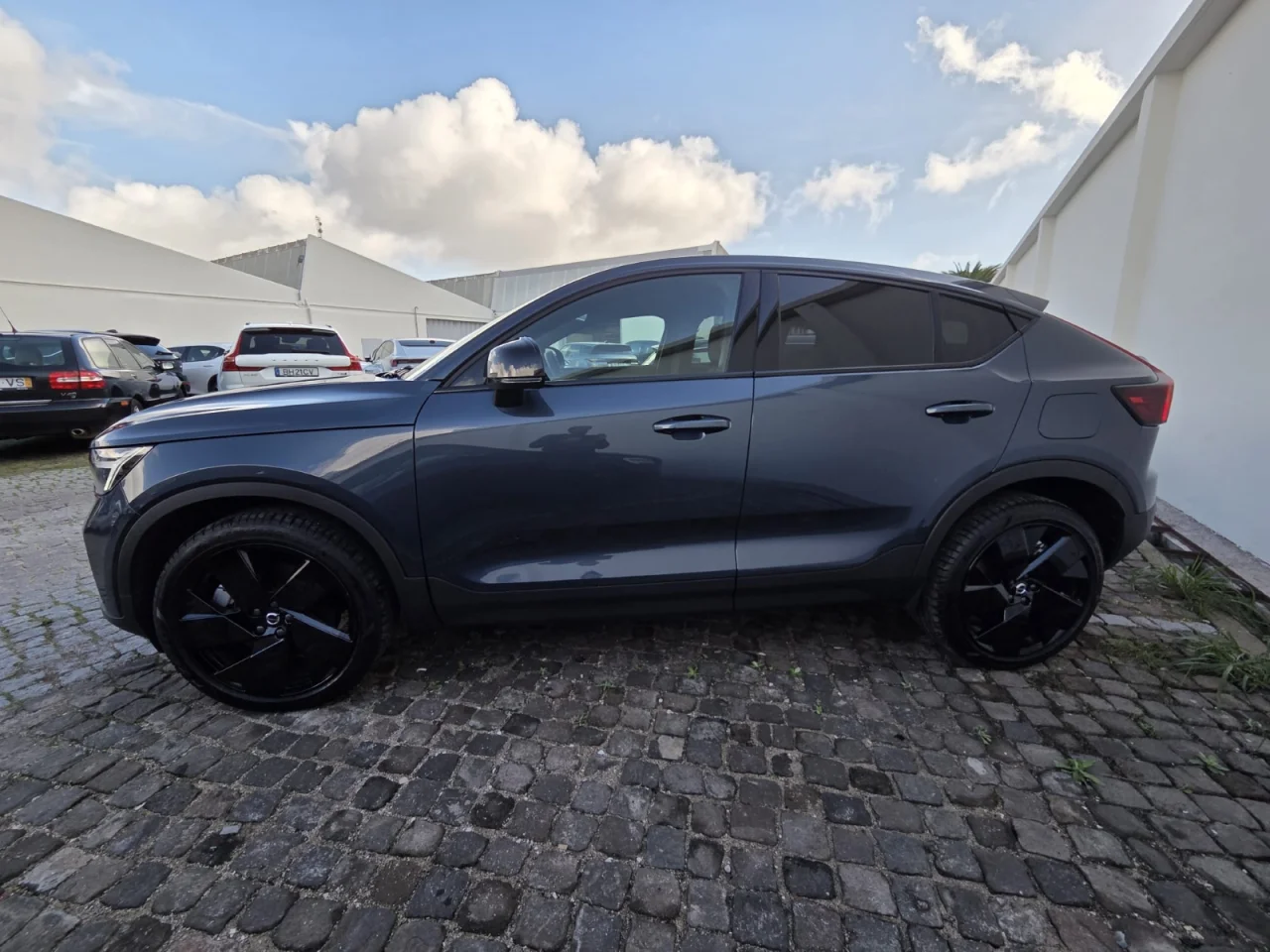 Volvo EC40 Black Edition Extended Range 8