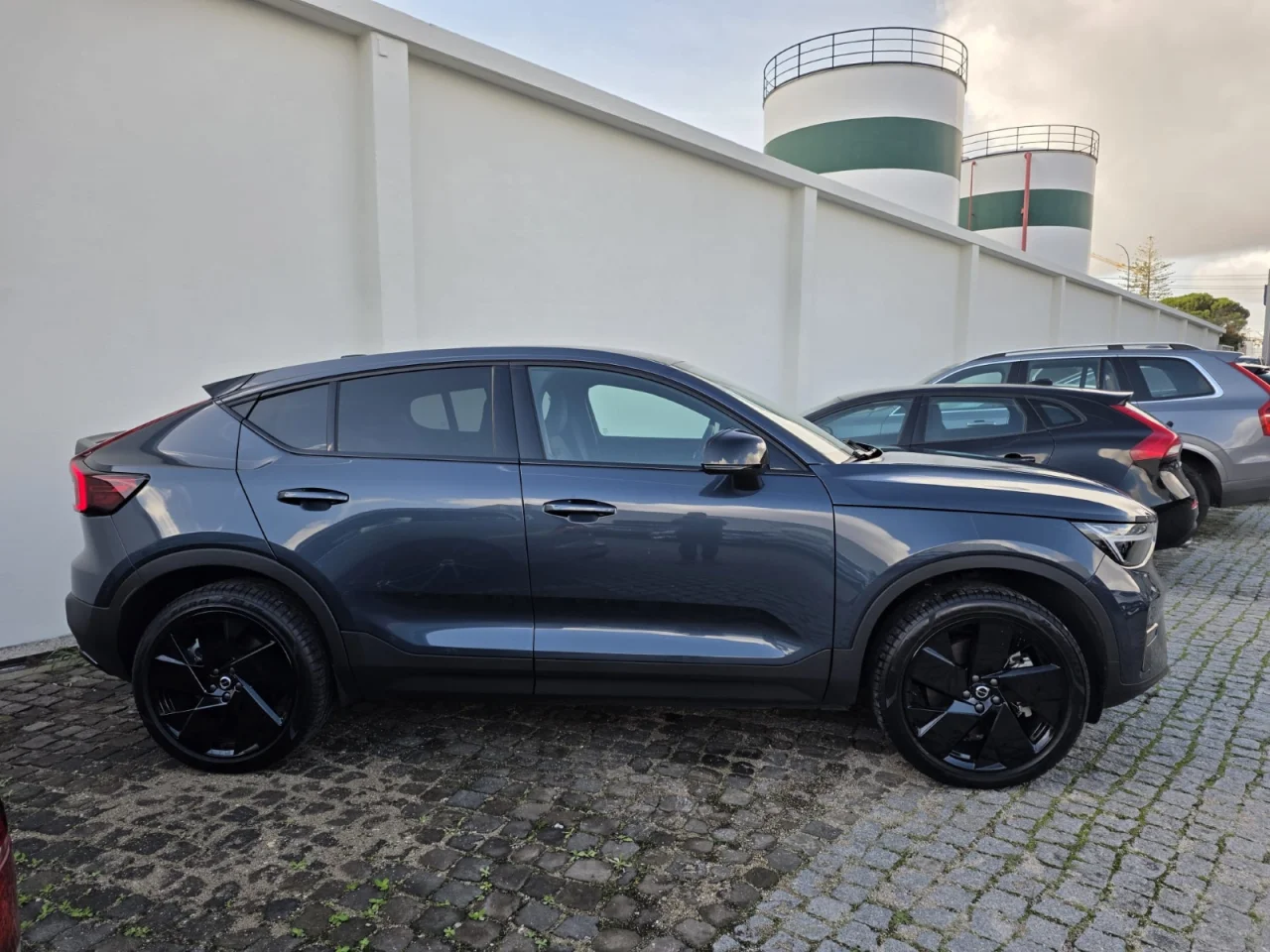 Volvo EC40 Black Edition Extended Range 9