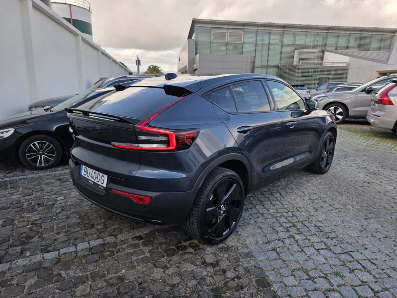 Volvo EC40 Black Edition Extended Range 12