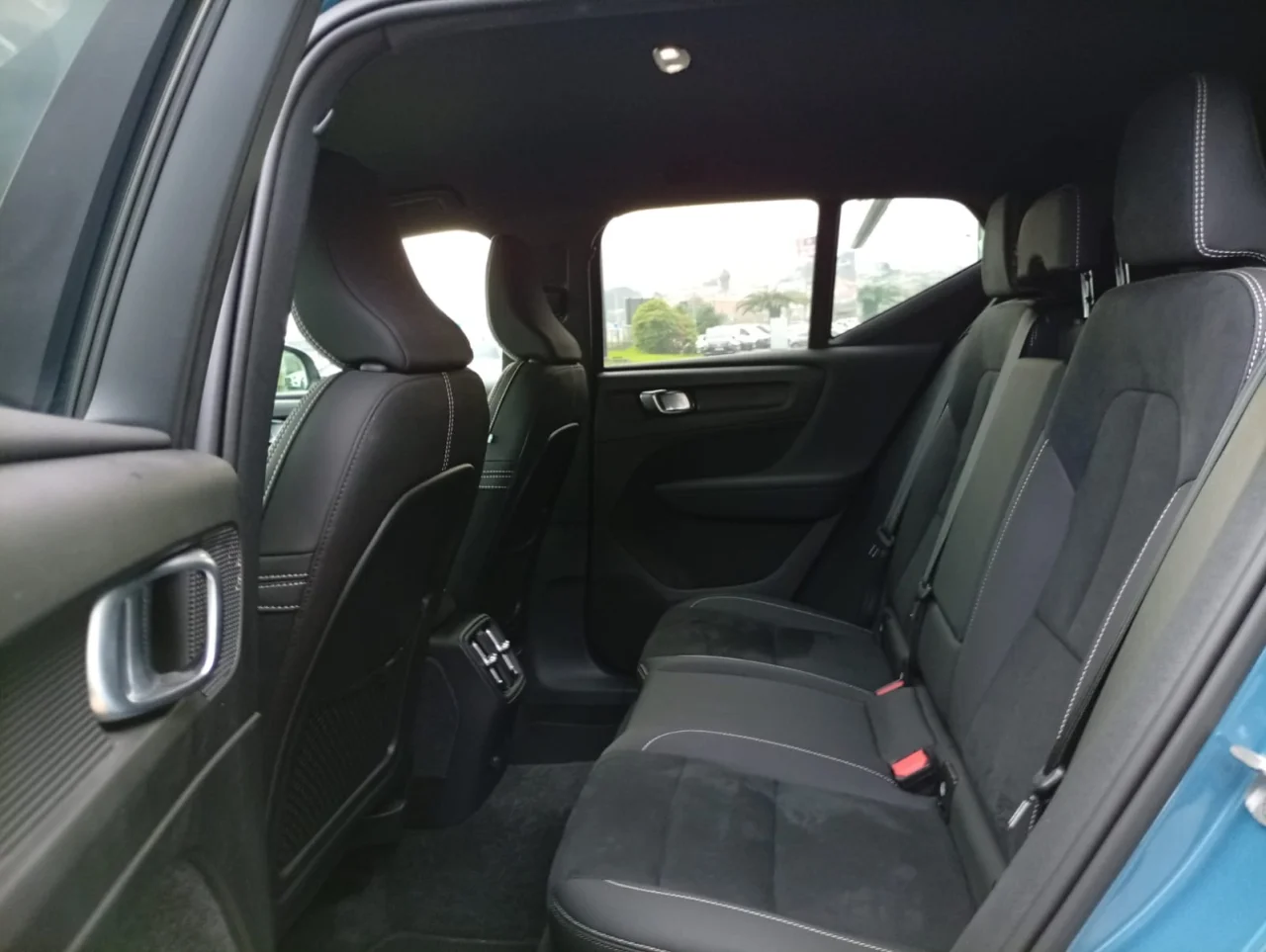 Volvo XC40 	Recharge Plus Single Motor 6