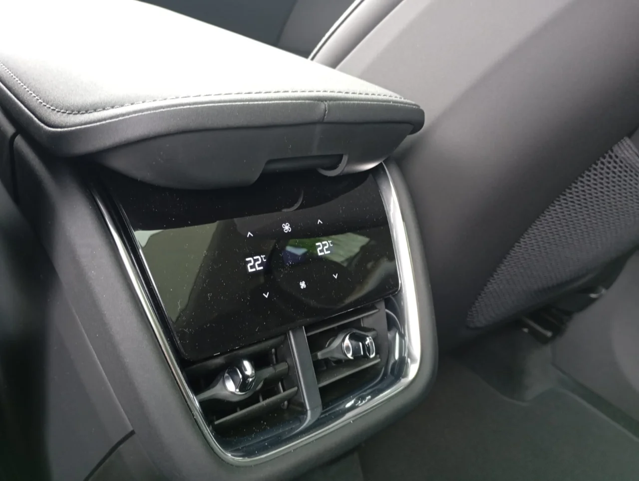 Volvo EX90 Single Motor Core 7 Lugares 5