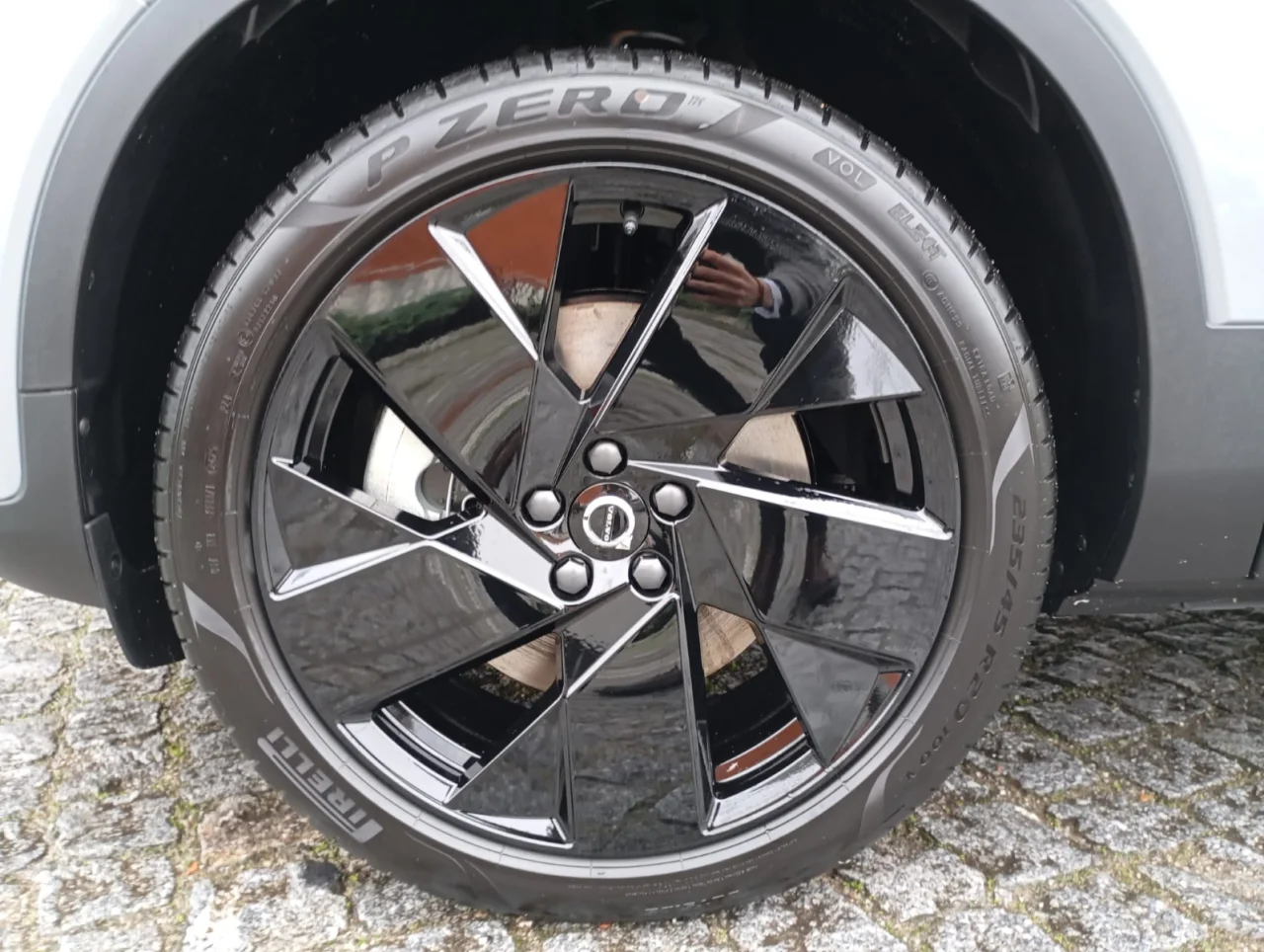 Volvo EC40 Black Edition Single Motor Extended Range 10