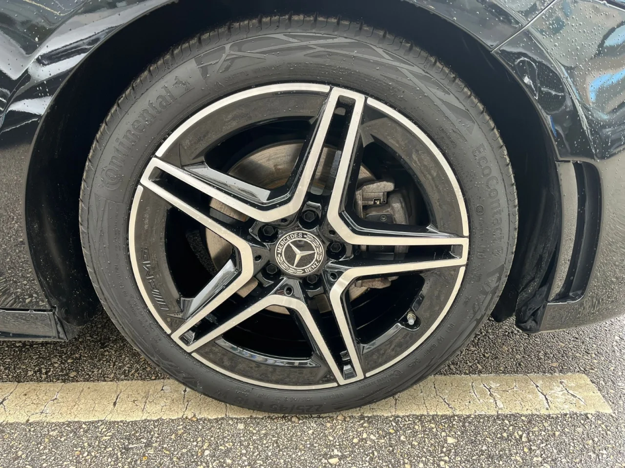 Mercedes Classe A 180d AMG Limousine 5