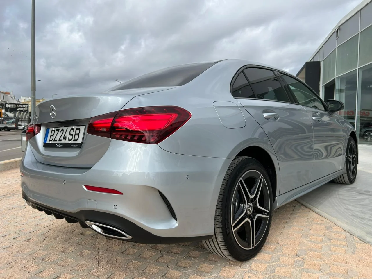 Mercedes Classe A 250e  AMG Advanced Limousine 4