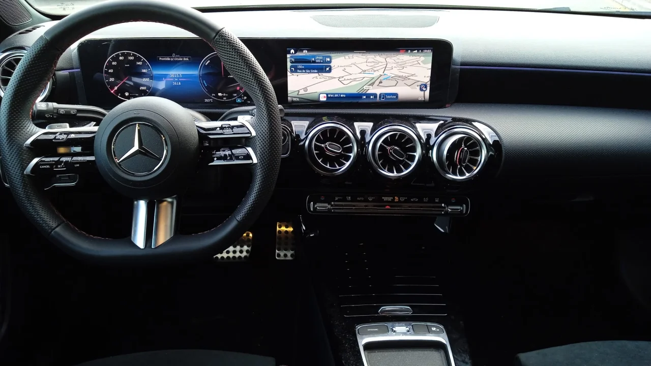 Mercedes A 250e AMG Auto 1