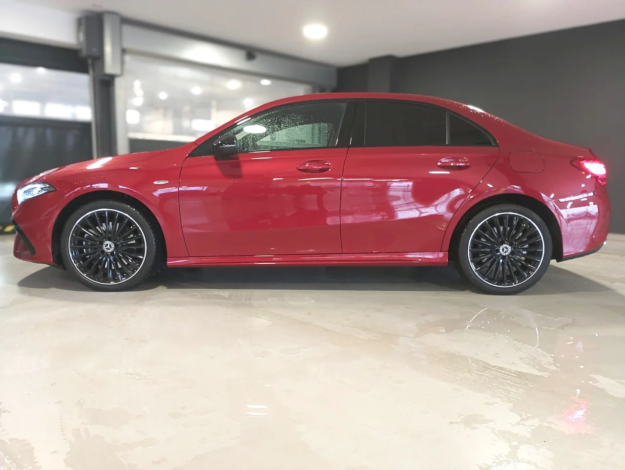 Mercedes Classe A 250e AMG Advanced Limousine 8