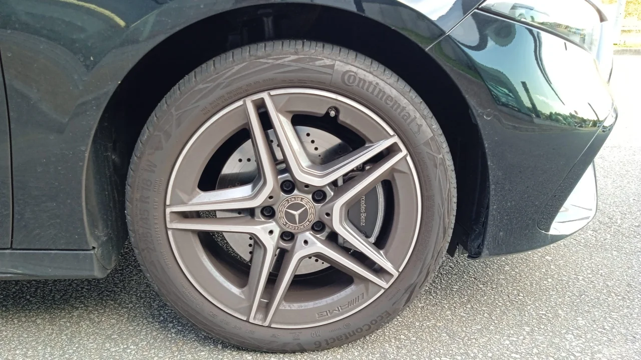 Mercedes A 250e AMG Auto 6