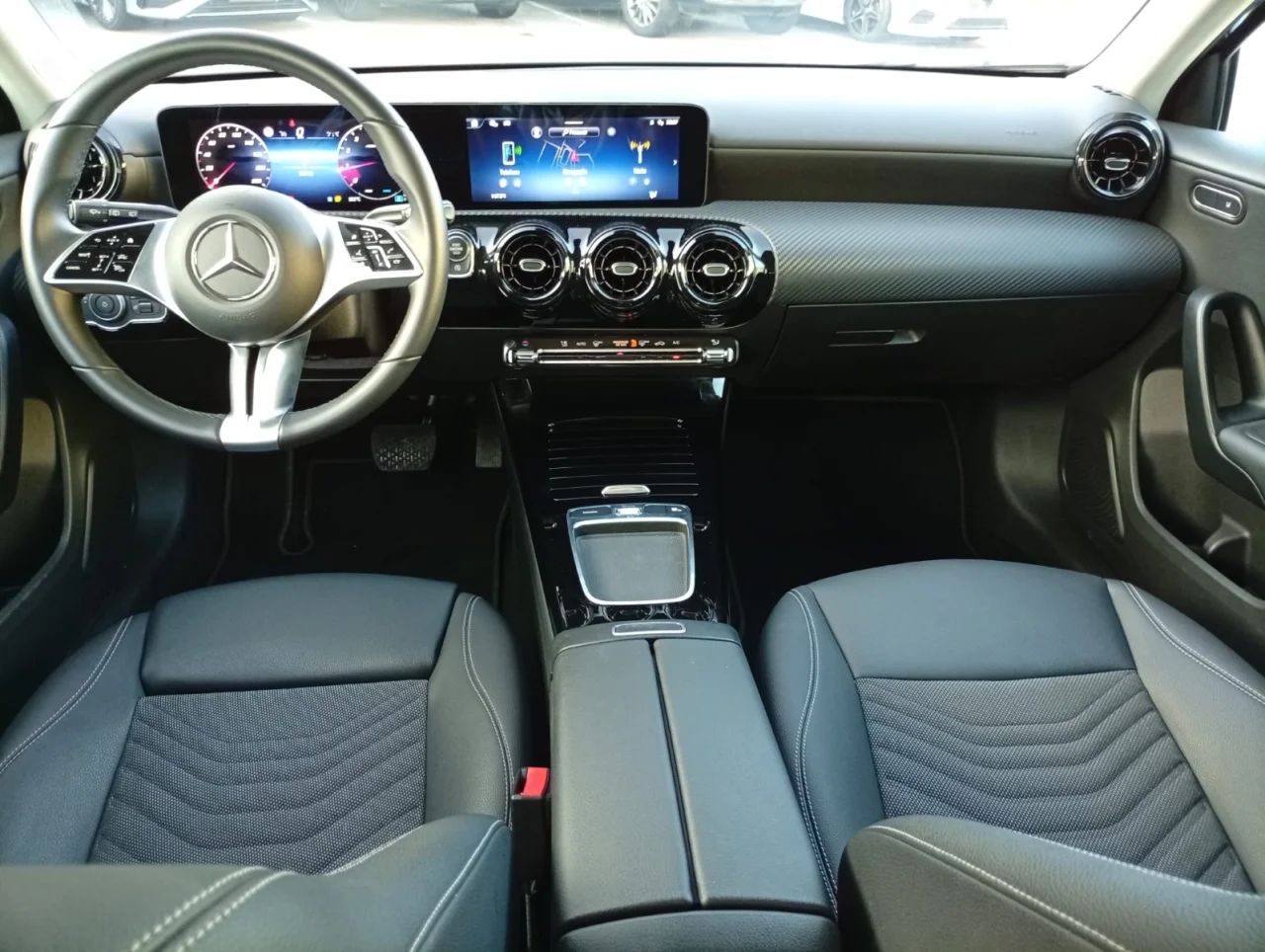Mercedes Classe A 200 Advanced 2