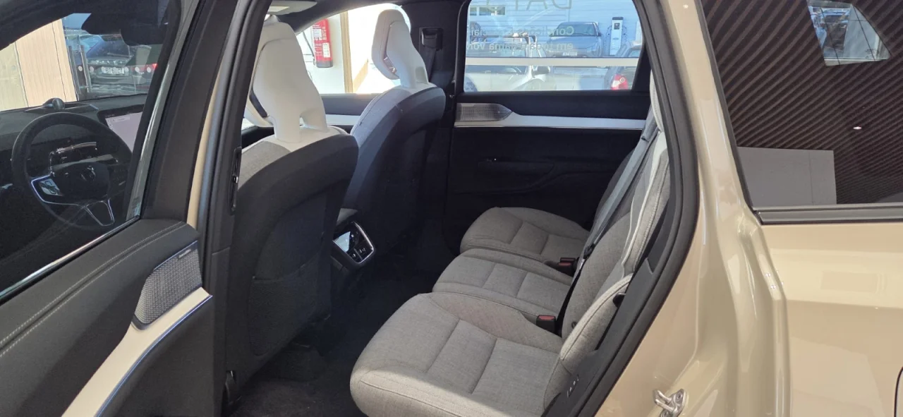 Volvo EX90 Twin Motor Performance Ultra 2