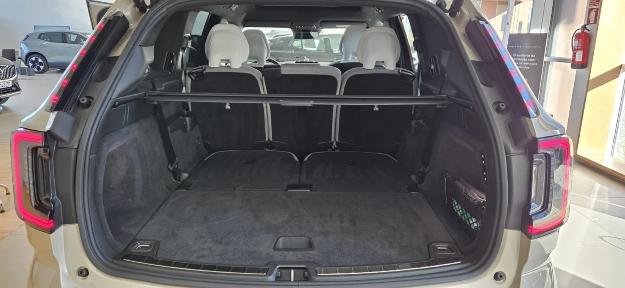 Volvo EX90 Twin Motor Performance Ultra 5