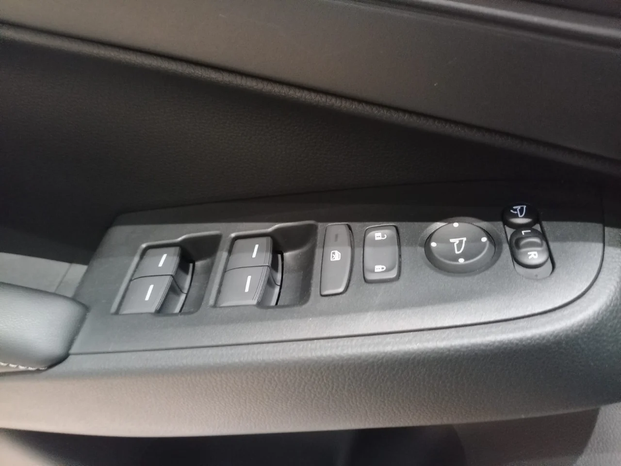 Honda HR-V Elegance 1.5 i-MMD e: HEV 7