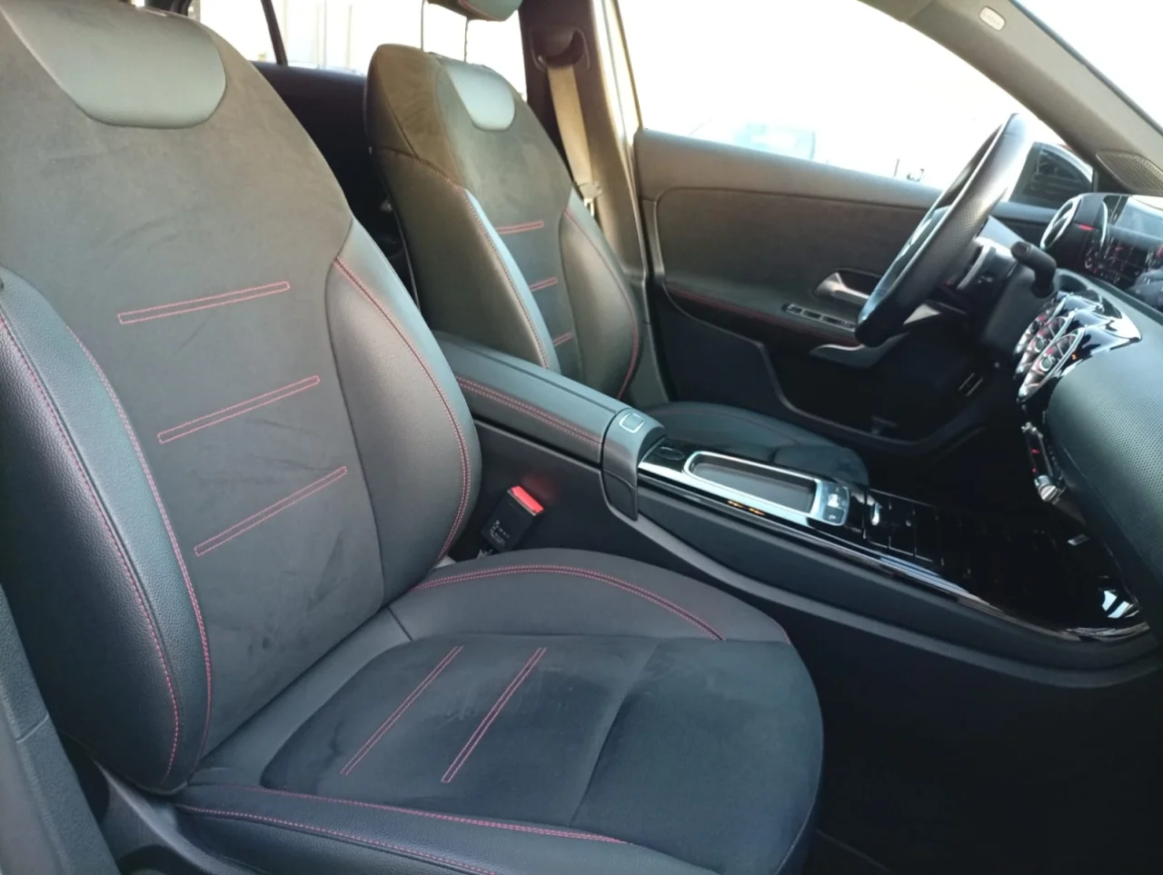 Mercedes Classe A 180d AMG Advanced Plus Limousine 4