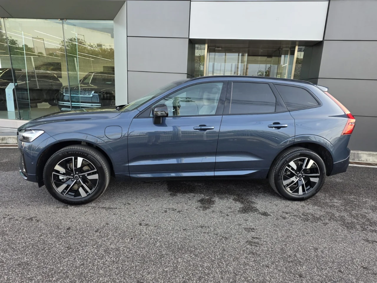 Volvo XC60 T6 350cv Plus Dark 13