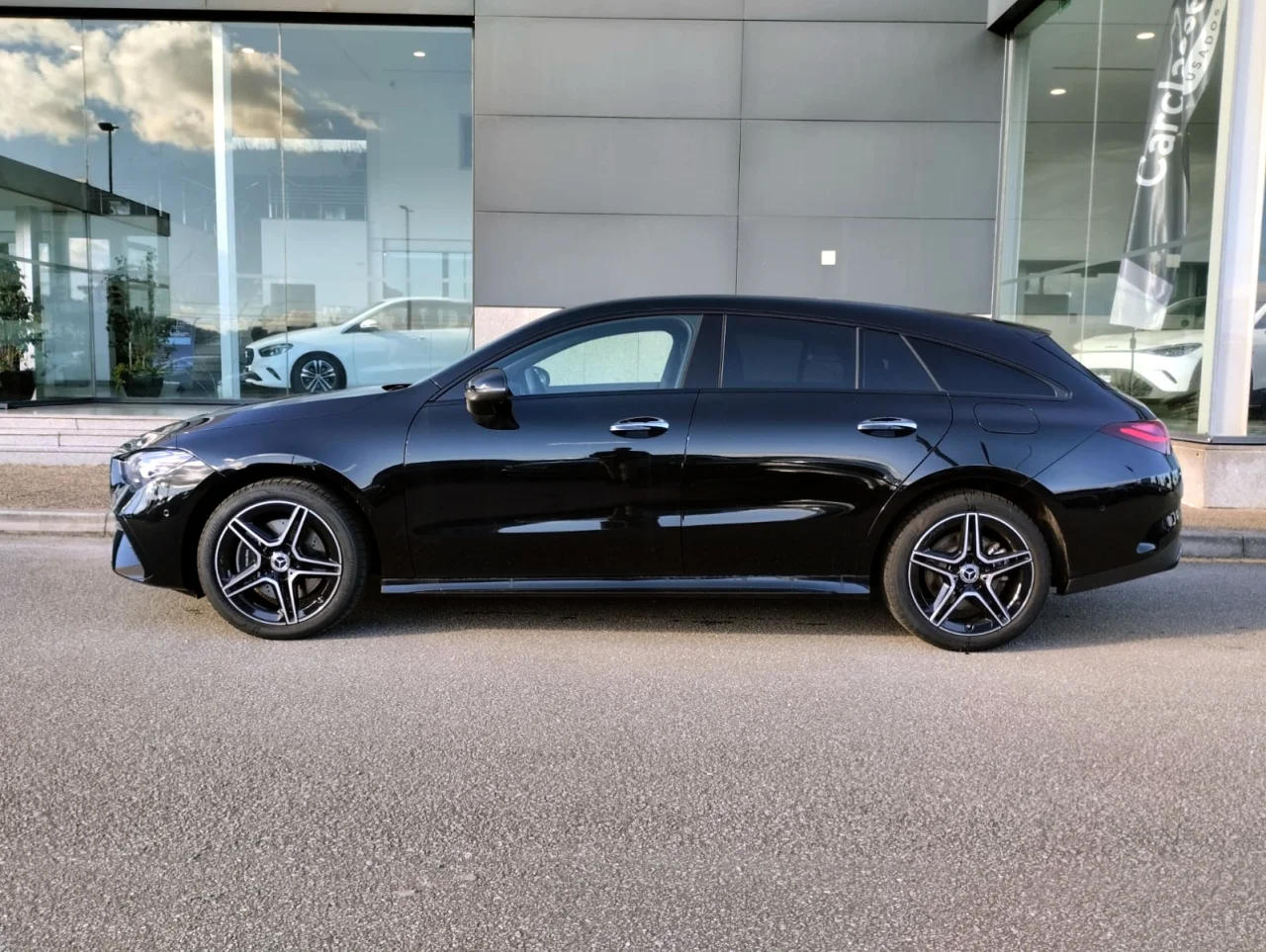 Mercedes Classe CLA 250e Shooting Brake AMG Advanced Plus 7