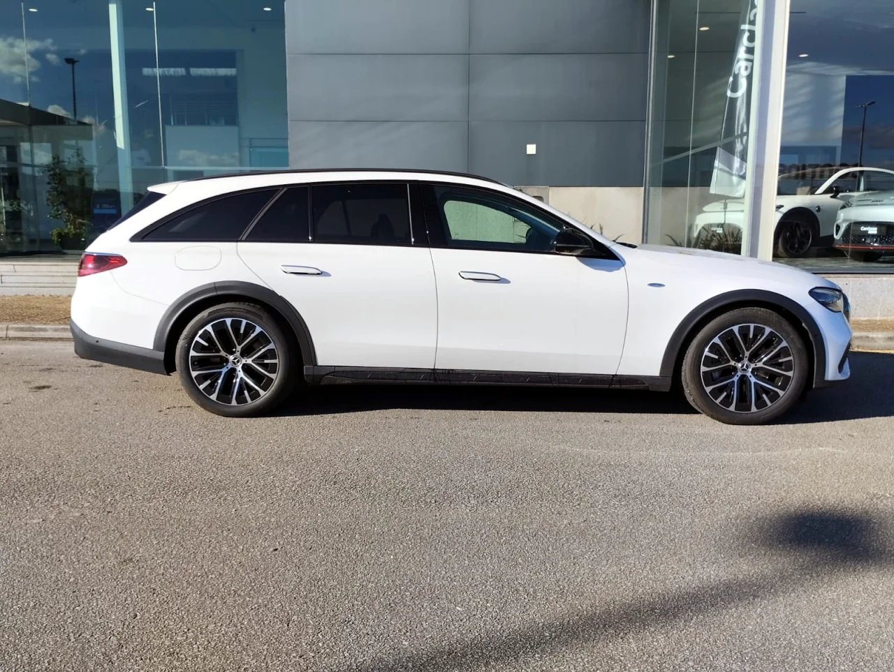 Mercedes Classe E 300de Station  All Terrain Avantgarde 4 Matic 12