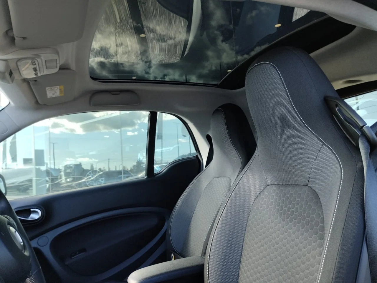 Smart Fortwo Coupé EQ 3