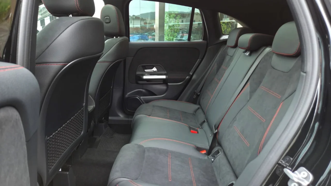 Mercedes Classe Gla 200 AMG Advanced Plus 2