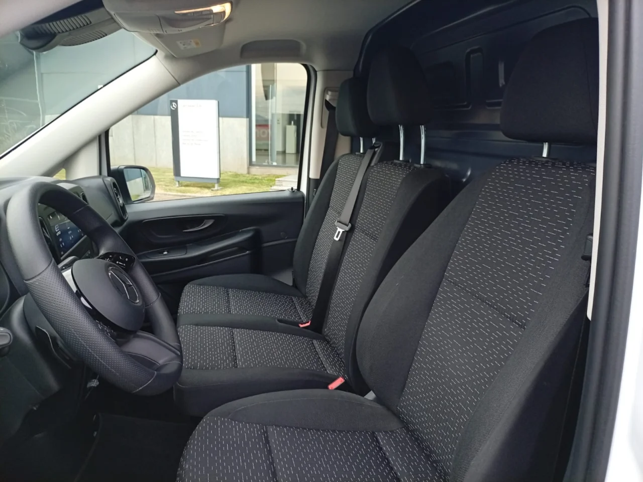 Mercedes eVito 112 Furgão 3