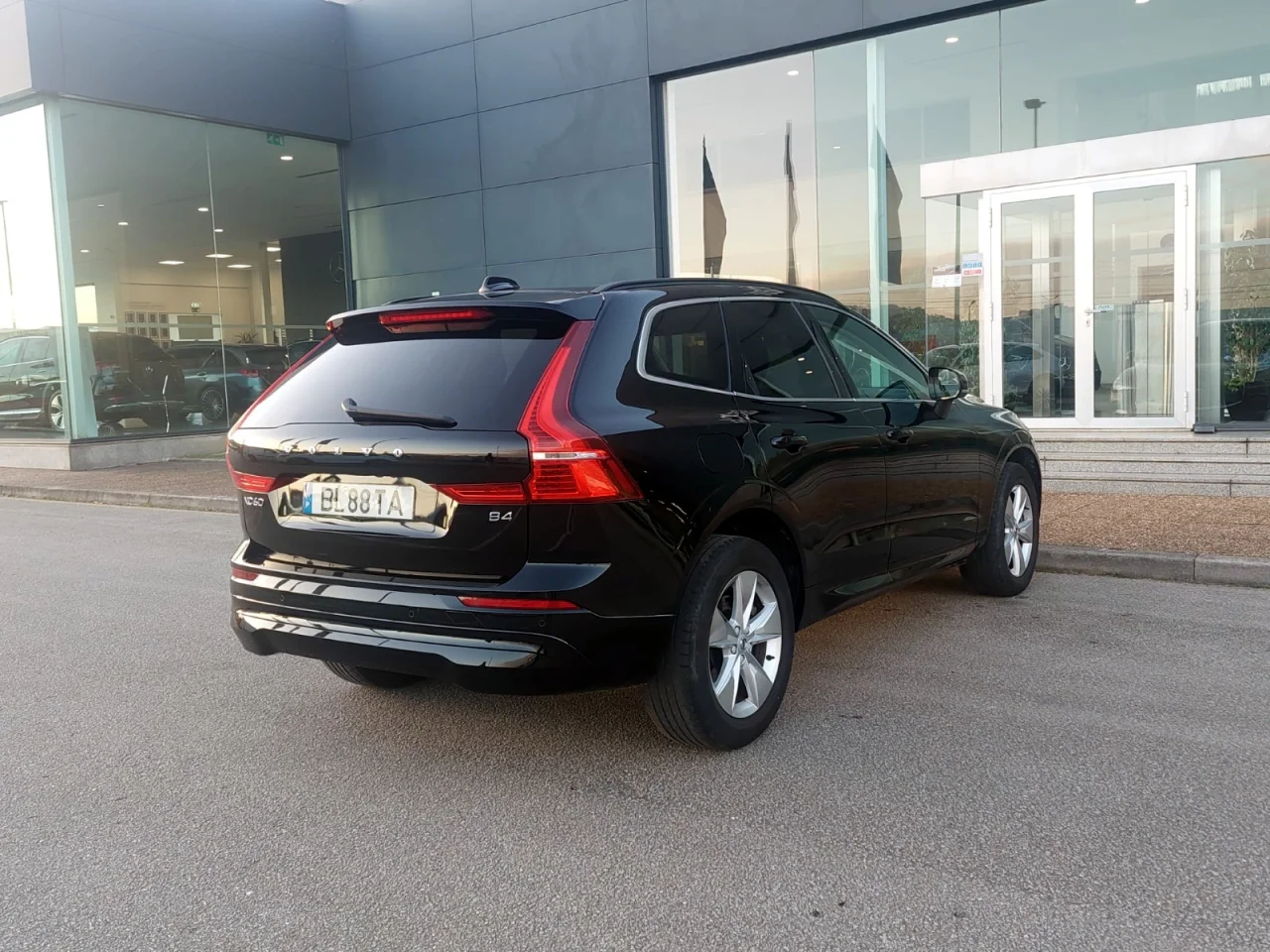 Volvo XC60 B4 Momentum 12