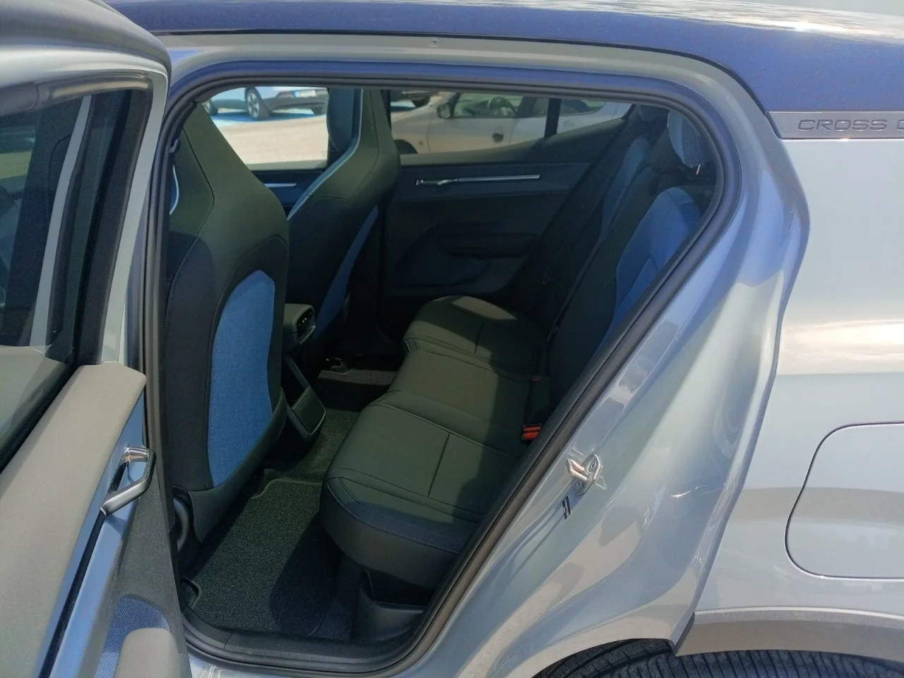 Volvo EX30 Cross Country Ultra Twin Motor Performance 428cv 3