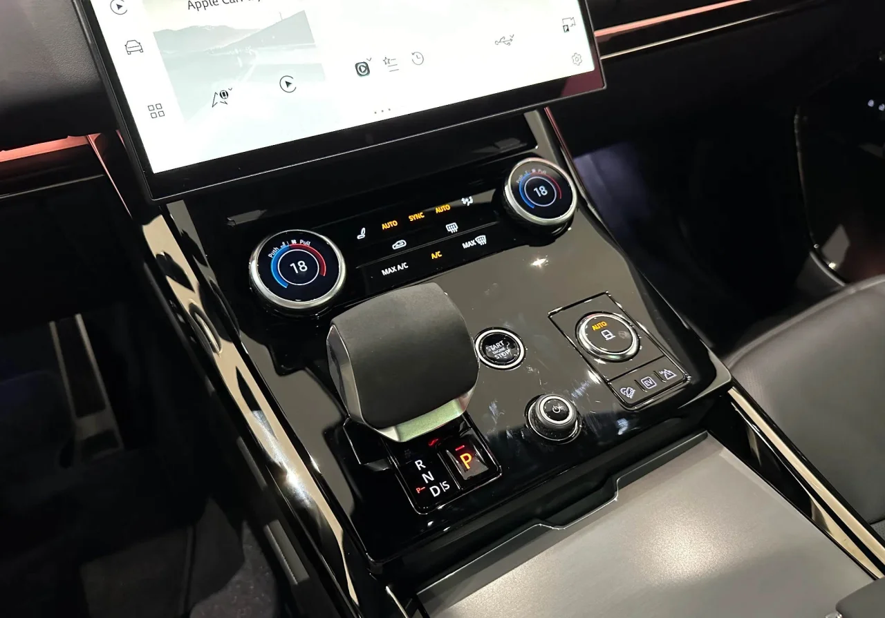 Land Rover Range Rover Sport 3.0 P440e Dynamic HSE 3